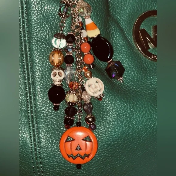ORIGINAL Pumpkin Candy Corn Alien Skull Handbag Jewelry Halloween Bag Charm NEW - Picture 4 of 13